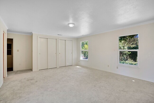 Building Photo - 31638 Lodge Rd