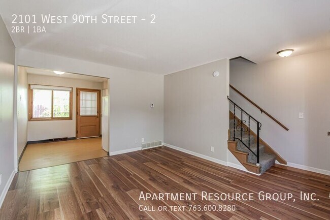 Building Photo - 2101 W 90th St