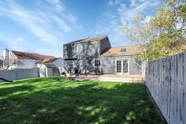 Building Photo - 5399 Thornburg Ct