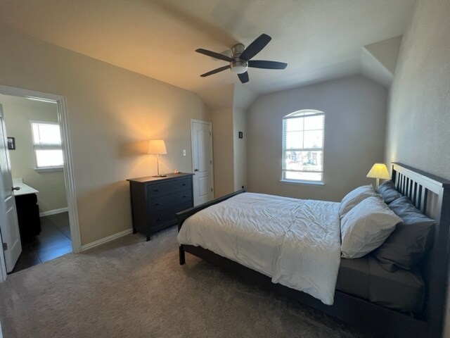 Building Photo - 200 Hot Spring Valley