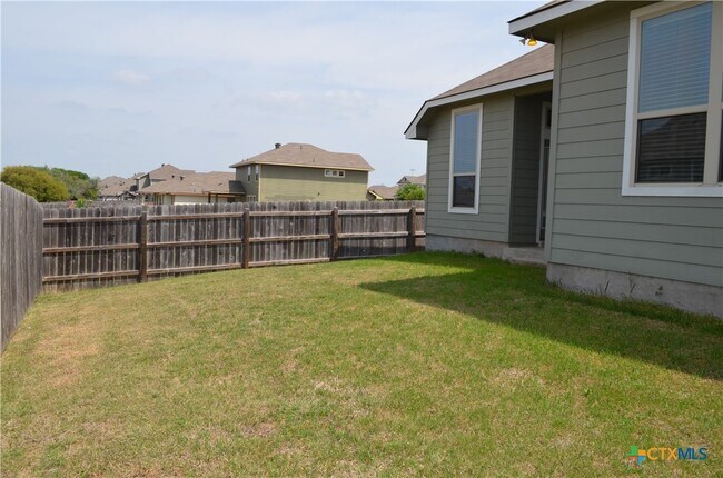 Building Photo - 3423 Addison St