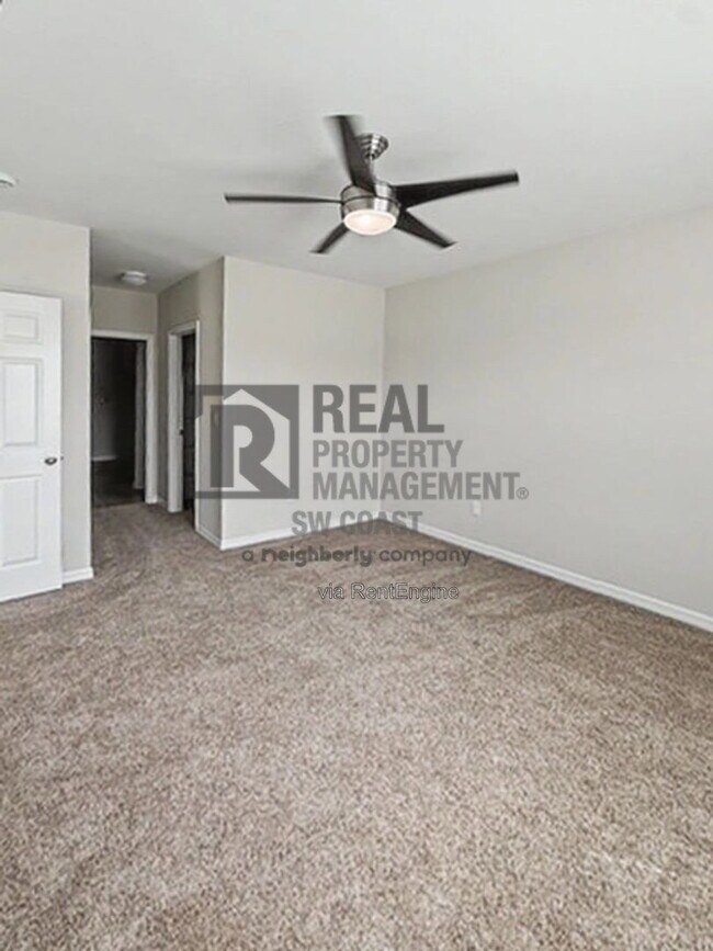 Building Photo - 7317 Mikasa Dr
