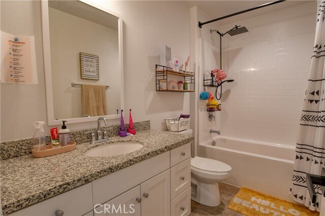 Building Photo - 14144 Versilla Dr