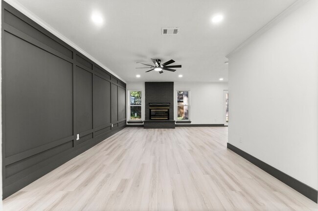 Building Photo - 26 E Woodtimber Ct