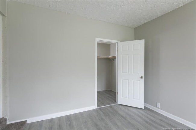 Building Photo - 304 Longhorn Dr