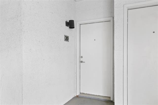 Building Photo - 4111 Cole Ave