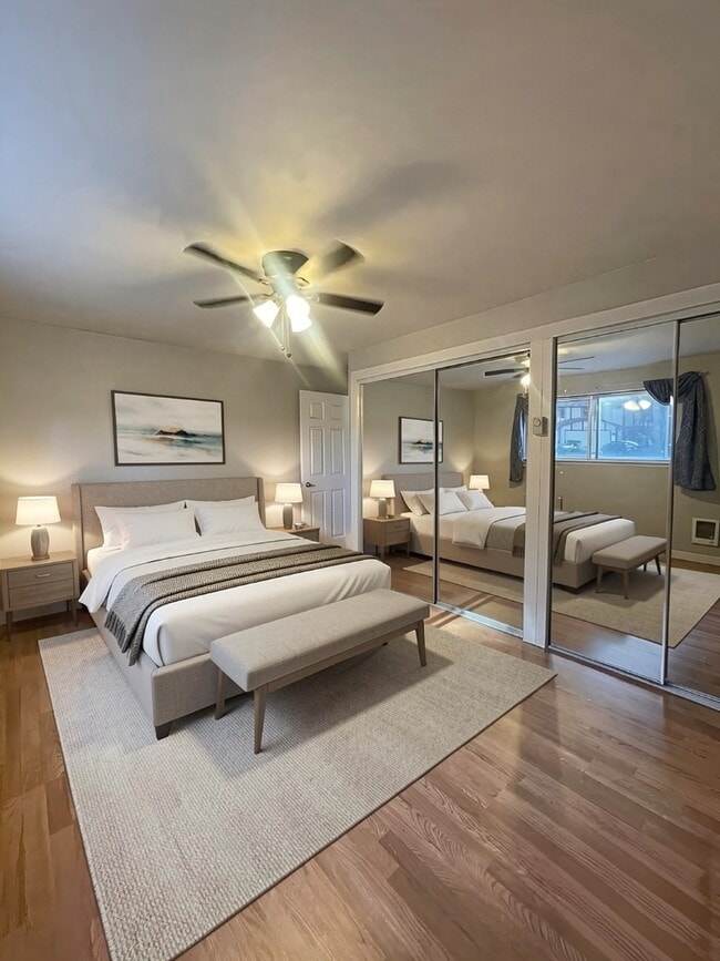 Building Photo - Private Cul-de-Sac Gem with Spacious Backyard!