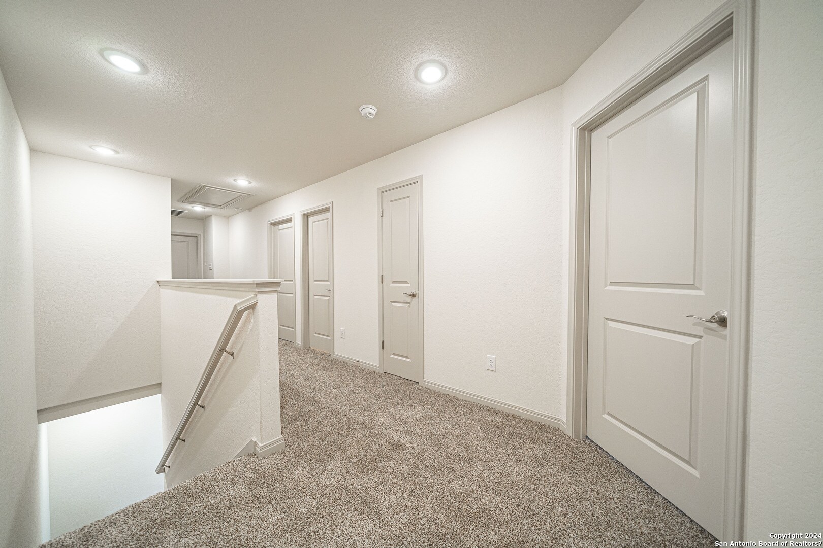 Building Photo - 10216 Eaglewood Nook