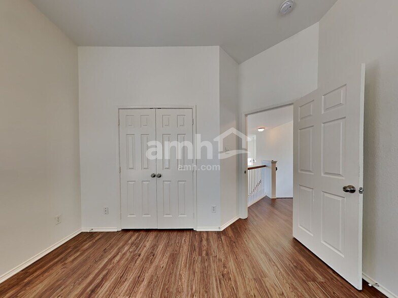 Building Photo - 1715 Ash Ln