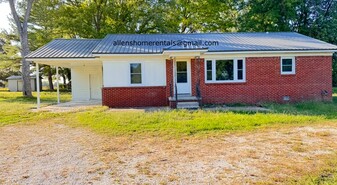 Building Photo - 1765 Greenfield Highway 54