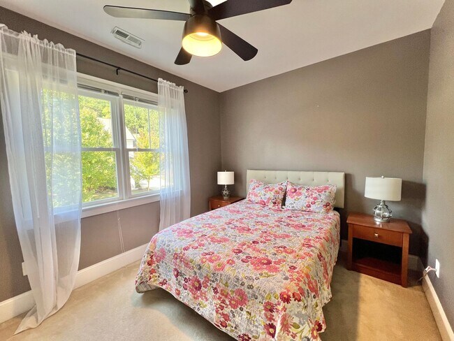 Building Photo - Gorgeous Custom Built 4BD, 3BA Holly Springs Home with Home Gym Setup and Fenced In Yard