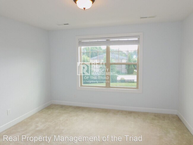 Building Photo - 3 br, 2.5 bath House - 4028 Canterwood Drive