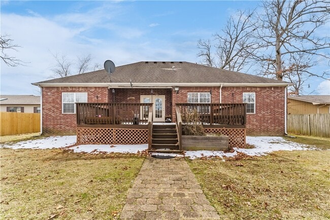 Building Photo - 4303 W Olive St