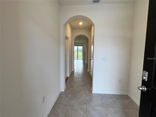 Building Photo - 34328 Redwood Dawn Ln