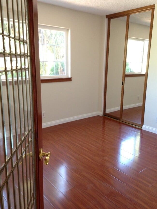 Building Photo - 20951 Surge Ln