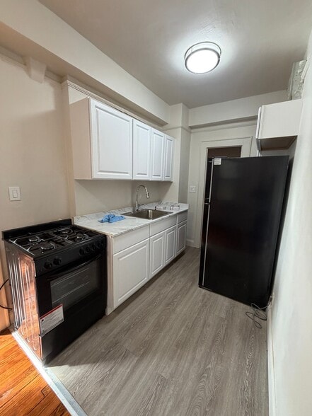 Building Photo - 25 N Harrison St