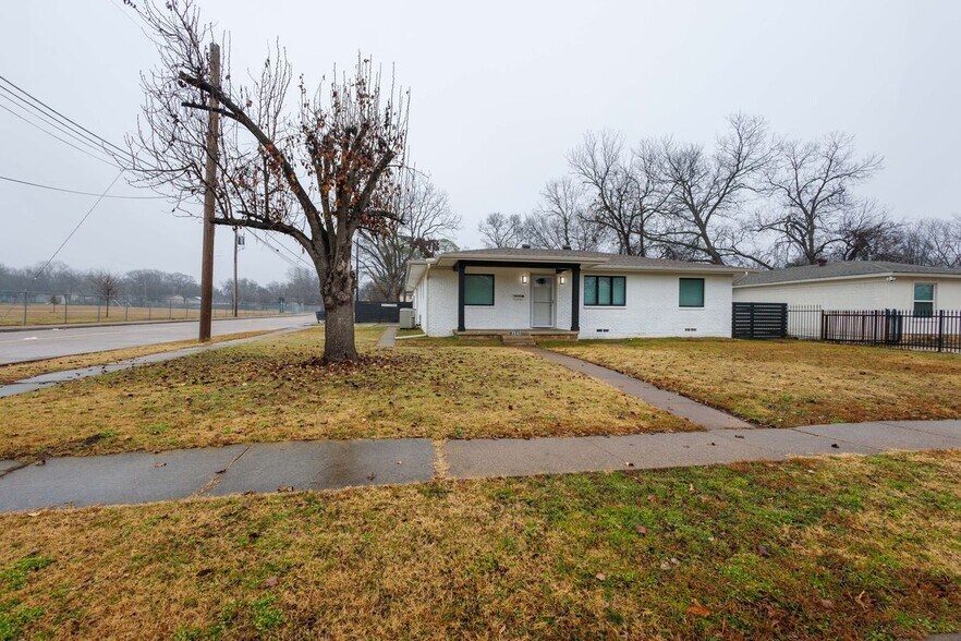 Building Photo - 2540 Prichard Ln