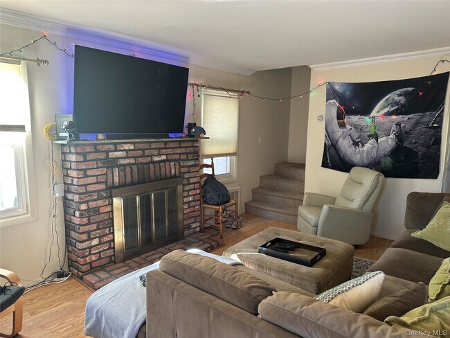 Building Photo - 51 Malone Ave