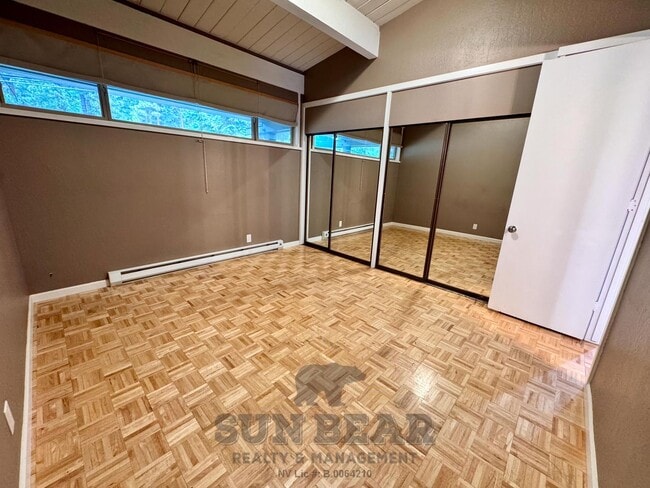 Building Photo - 1 Bedroom in Toepa