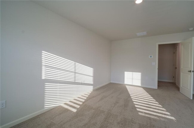 Building Photo - 25 Stoneybrook Dr