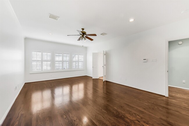 Building Photo - 4408 Mildred St