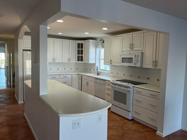 Building Photo - 100 Intracoastal Pl