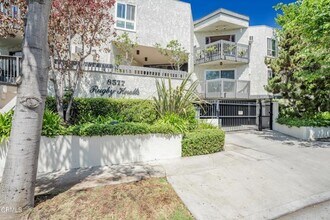 Building Photo - 8577 Rugby Dr