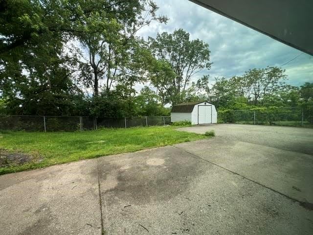 Building Photo - 781 Illini Dr