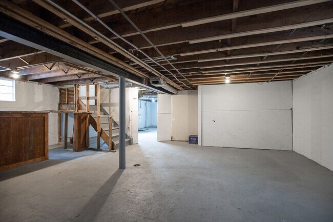 Building Photo - 4772 E 90th St