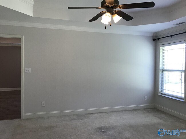Building Photo - 244 Healey Dr