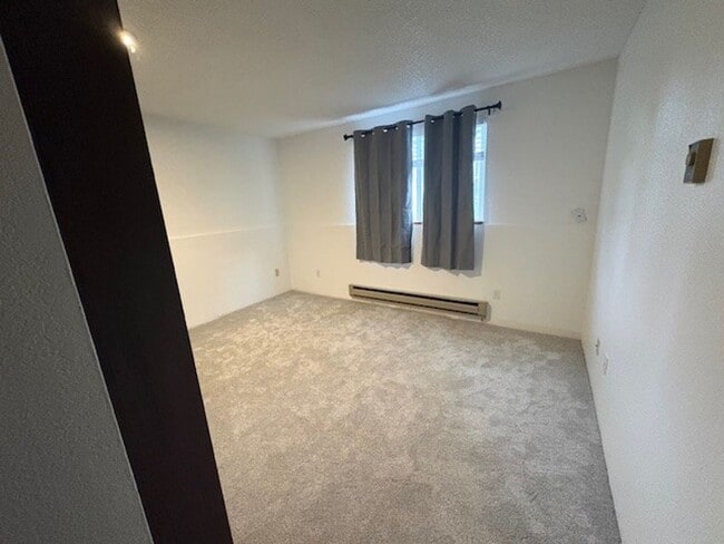 Building Photo - Olympia 4 Plex
