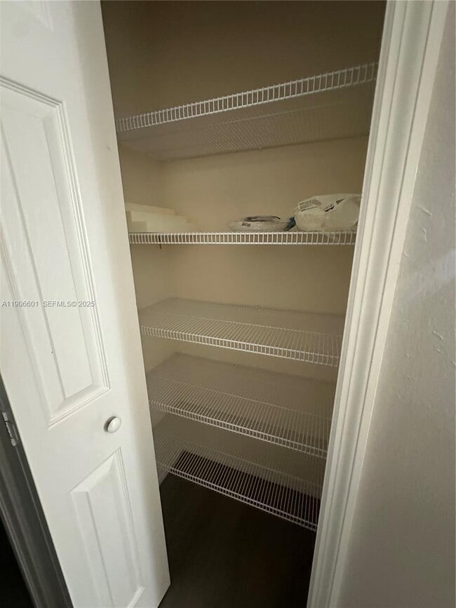 Building Photo - 7003 Burma Cir