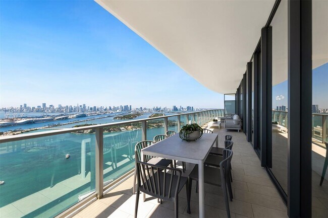 Building Photo - 500 Alton Rd