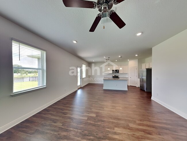 Building Photo - 14628 Cedar Ml Dr