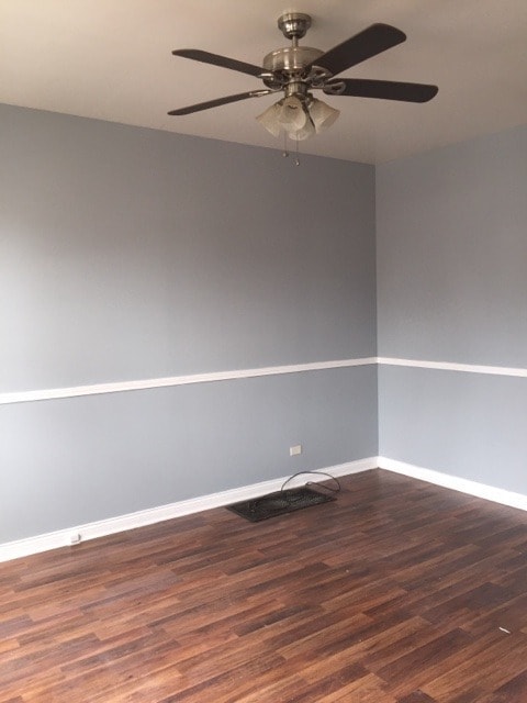 Building Photo - 9220 S Manistee Ave