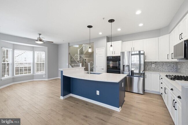 Building Photo - 19188 Sweig Terrace