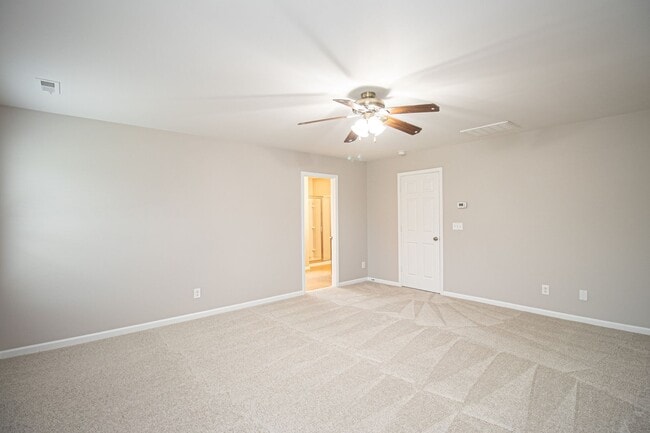 Building Photo - (Coming Soon) Beautiful 4 Bedroom Home in ...