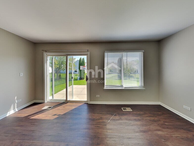 Building Photo - 97 W Amberley Drive