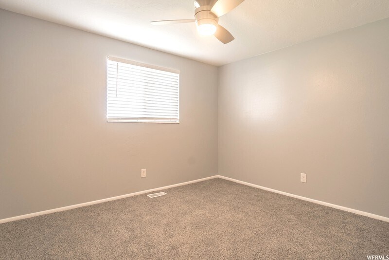 Building Photo - 125 S 1450 W