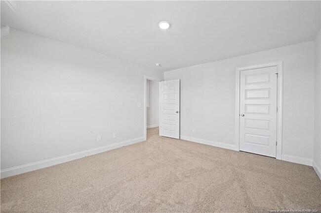 Building Photo - 270 Marlborough St