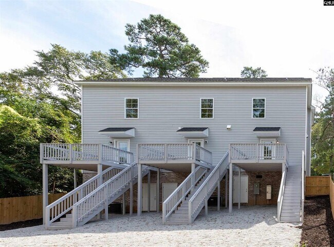 Building Photo - 3921 Capers Ave