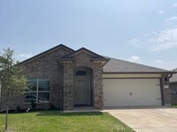 Building Photo - Available Now | Modern Single-Story 3 Bed, 2 Bath | Separate Office/Den | Big Yard | Pet Restrict...