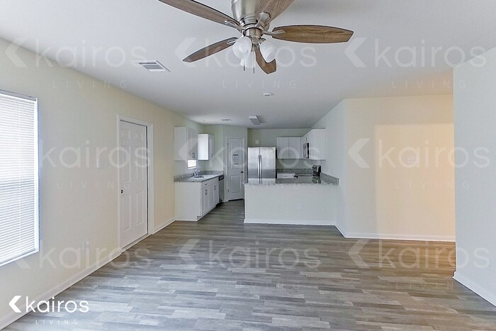 Building Photo - 15601 Briar Forest Dr