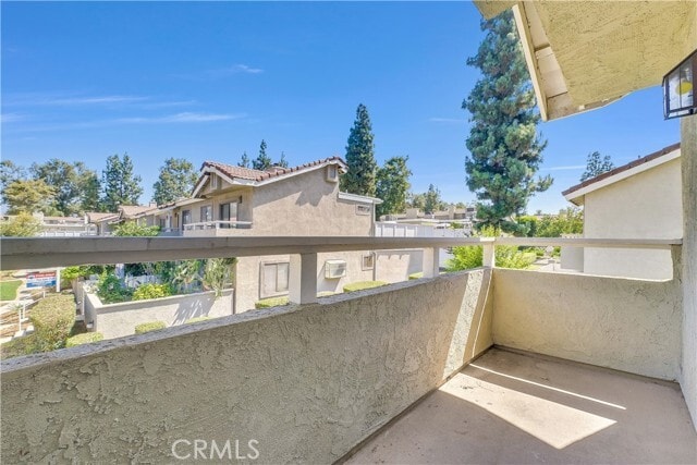Building Photo - 5422 Chippewa Ct