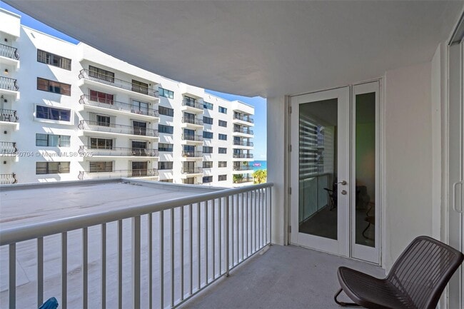 Building Photo - 5401 Collins Ave