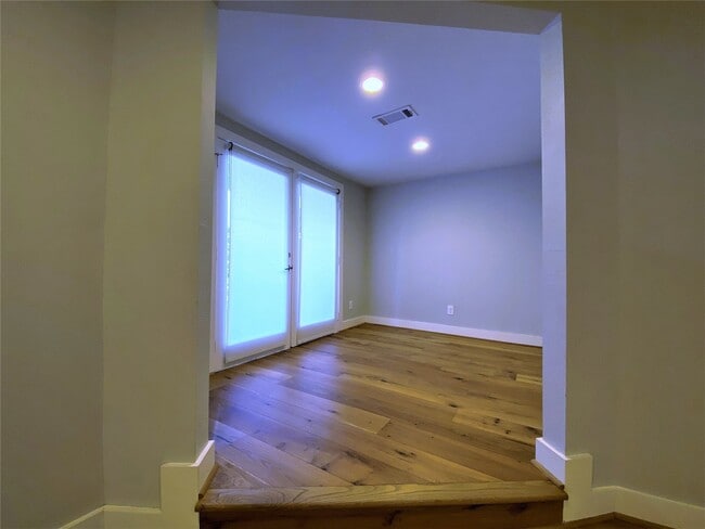 Building Photo - 4116 McDuffie St