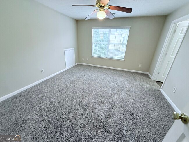 Building Photo - 136 Rankin Cir