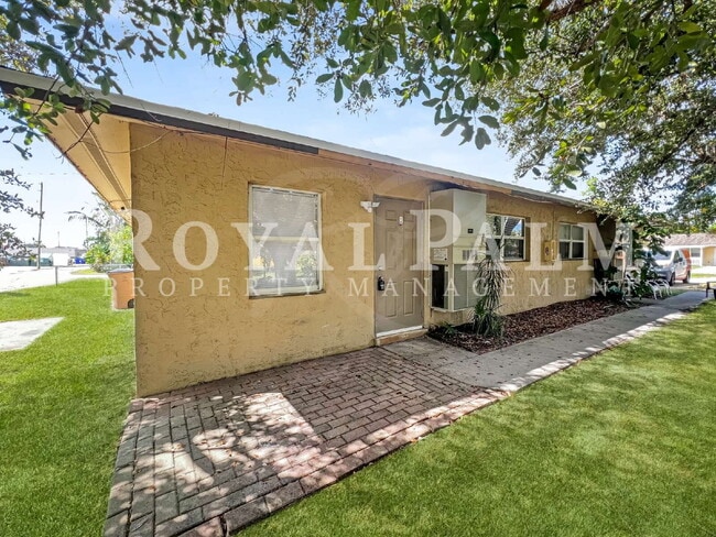 Primary Photo - Budget-Friendly. Bold Personality. Big Cozy Energy. – APPLY NOW for $300 Off First Month’s Rent! ...