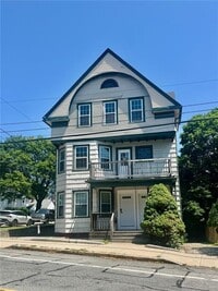 Building Photo - 1309 Smith St