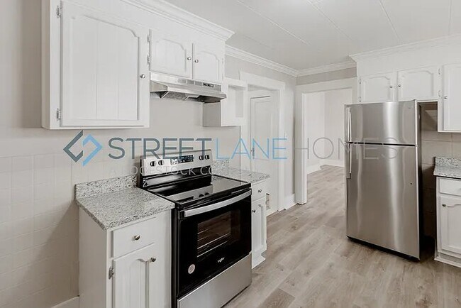 Building Photo - 2317 22nd St Ensley